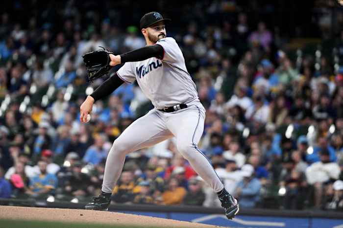 Marlins righthander Pablo López pitches against the Brewers.